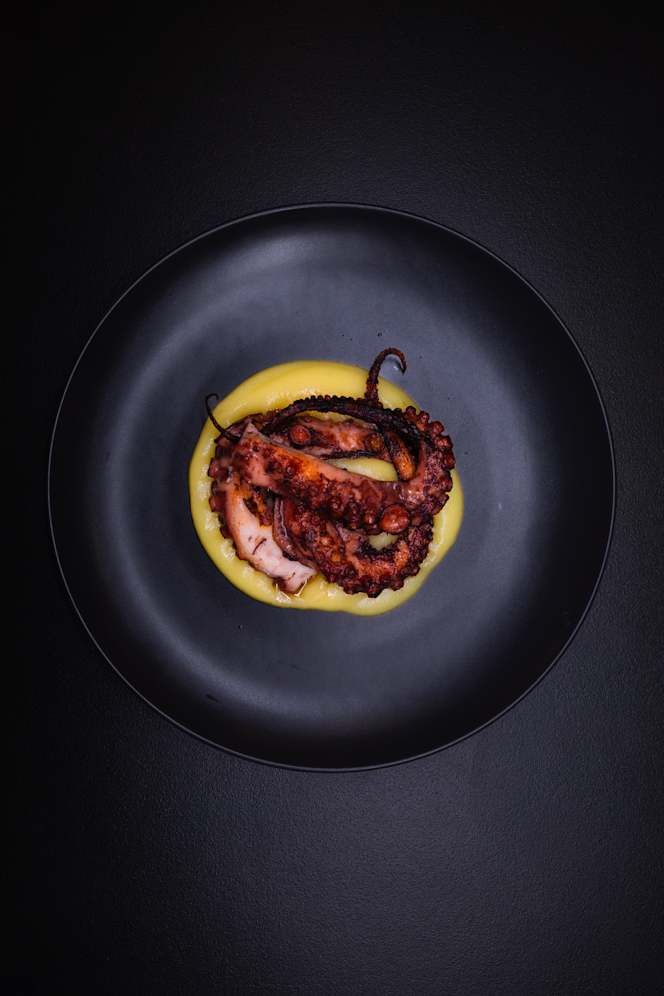 Next Door Bar & Ristorante - 4