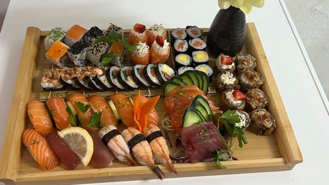 Sun Sushi and Ramen - 5