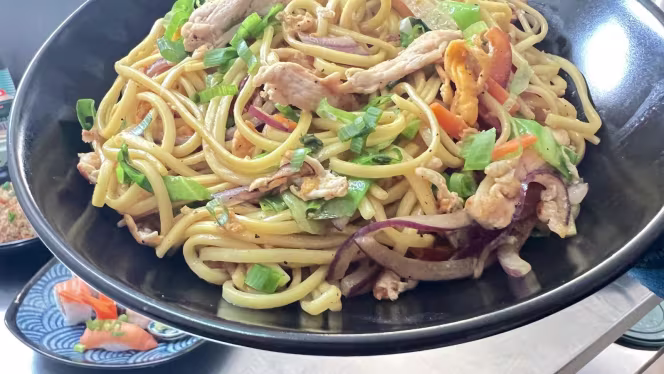 Sun Sushi and Ramen - 3