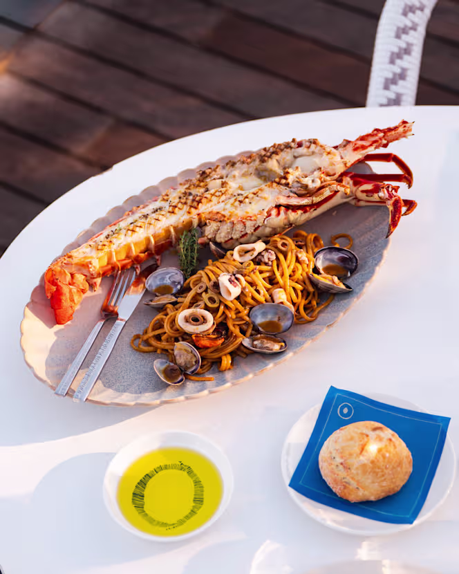 La Langouste sur le toit - 0