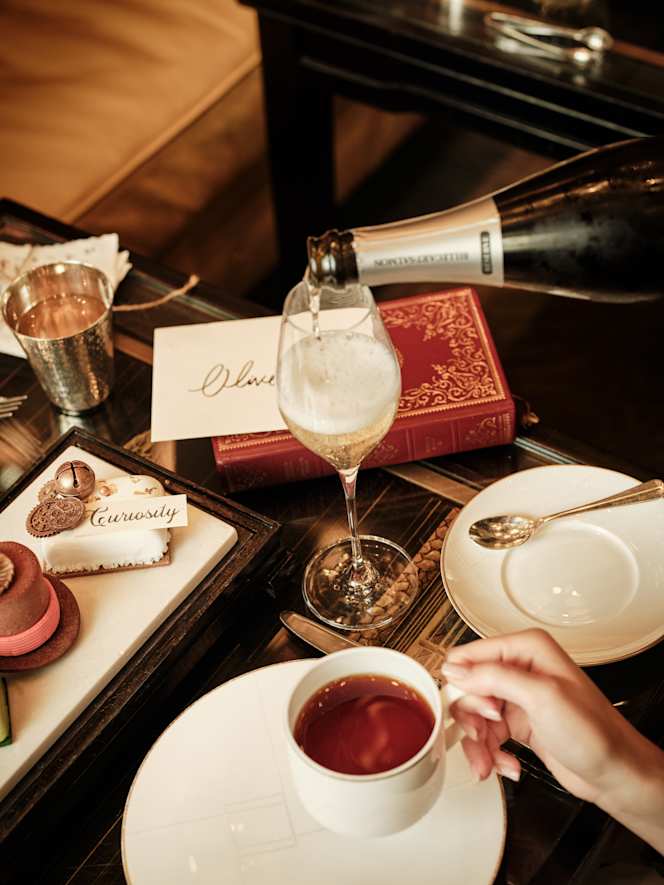 Art Afternoon Tea at Rosewood London - 4