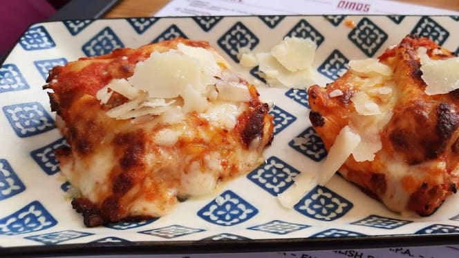 Oinos Wine Bistrot - 9