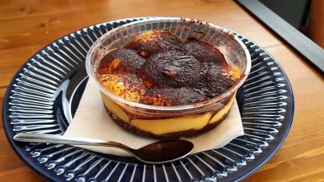 Oinos Wine Bistrot - 8