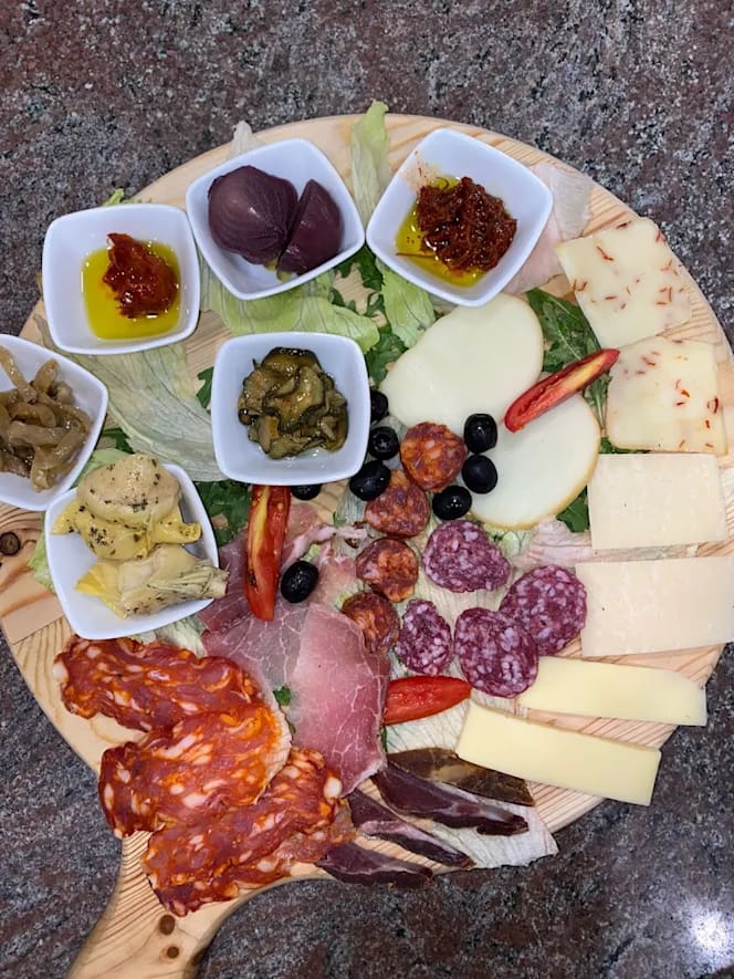 La Ruota Pizzeria - 1