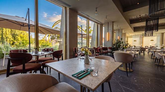 Ponti Restaurant - 1