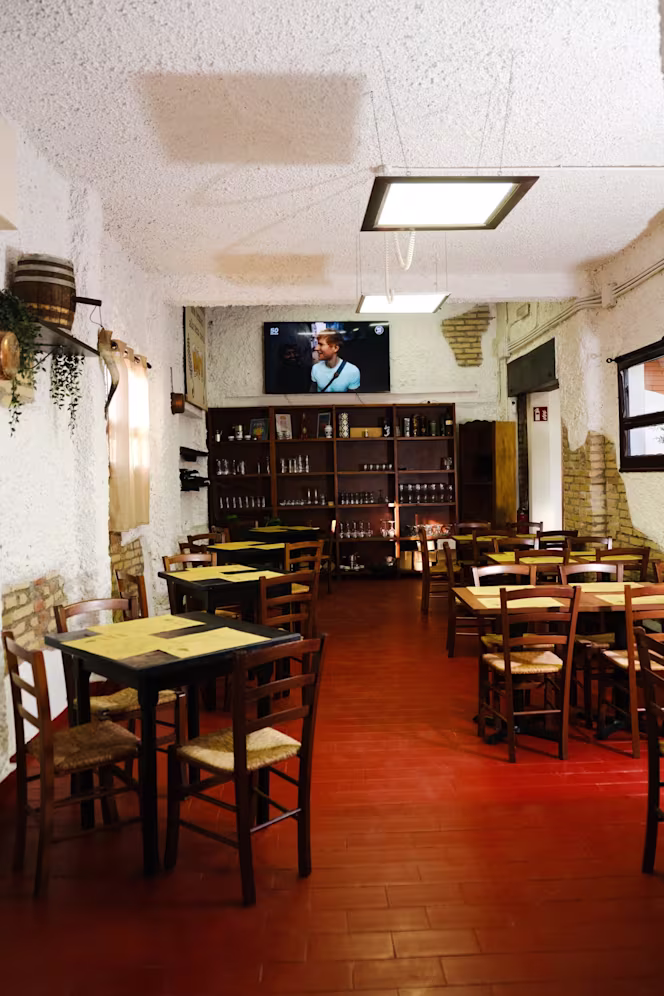 Trattoria Pizzeria Monte Gaudio  2.0 - 5