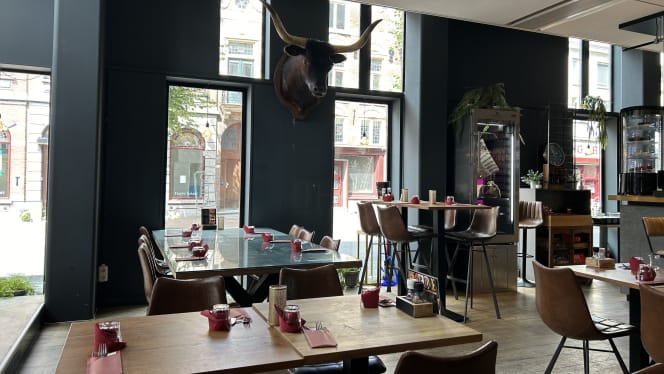 Leziz Damsterplein - 5