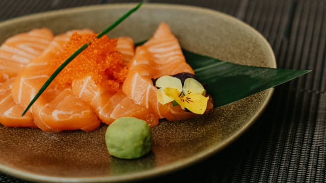 Midori Sushi & Thai Restaurant - 5