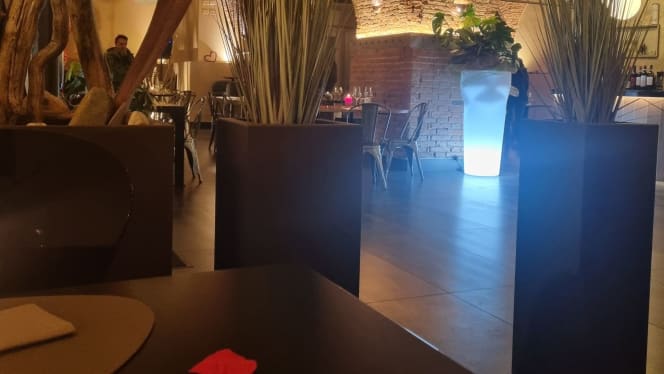 Stone Restaurant Lounge Place - 4