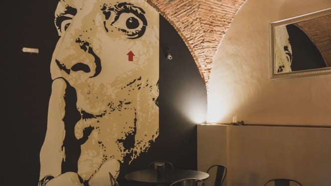 Stone Restaurant Lounge Place - 5