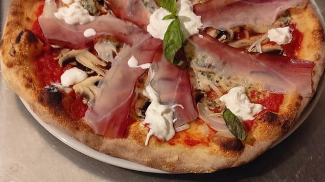 Pizzeria Le Maschere - 2