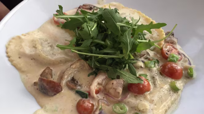 Restaurant Julie's - 5