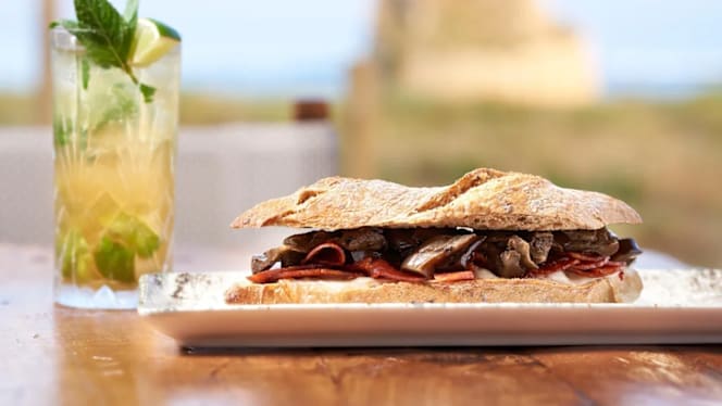 Brisa Beach House - 9