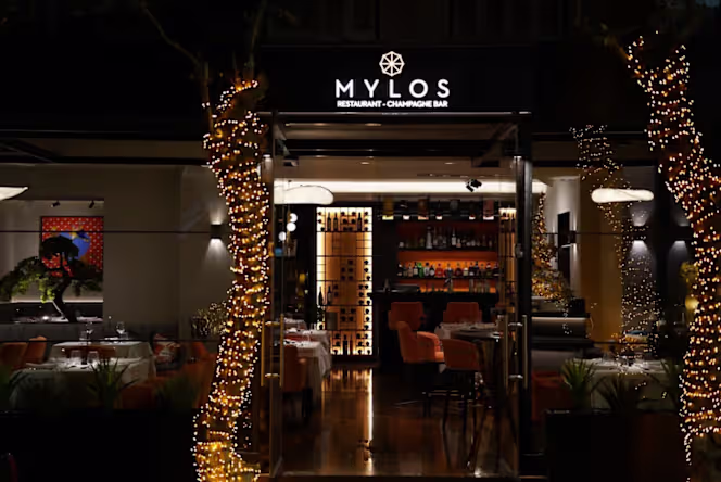 Mylos Restaurant Champagne Bar - Glyfada - 0