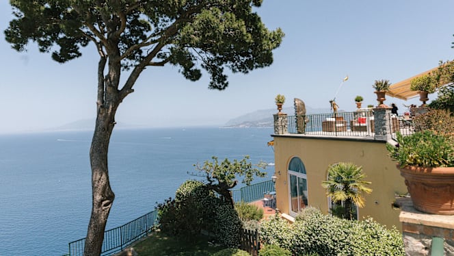 Caesar Augustus Bar Terrace - 6