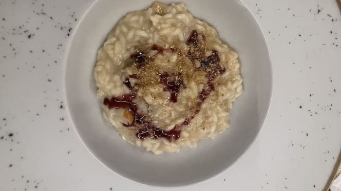 TERRE Wine, Food & Store - 9