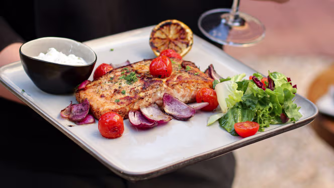 Fayna Restaurant - 6