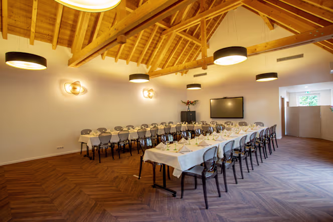 Au Cheval Blanc - 2