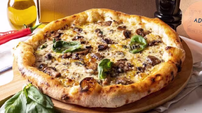 Adora Pizza - 5