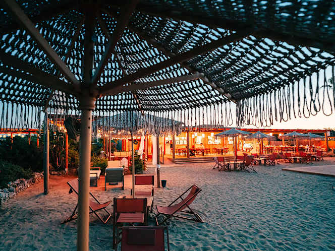 White Ostuni Beach Club - 3
