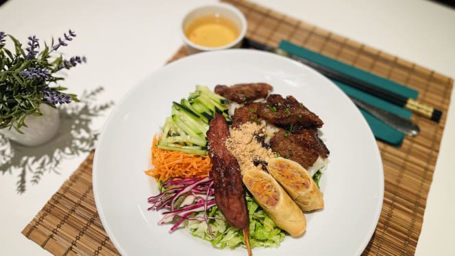 Sài Gòn Restaurante Vietnamita - 2