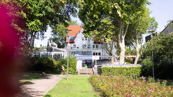 Gute Stube - 3