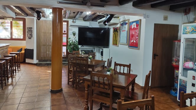 Hostal Restaurante Cubero - 3