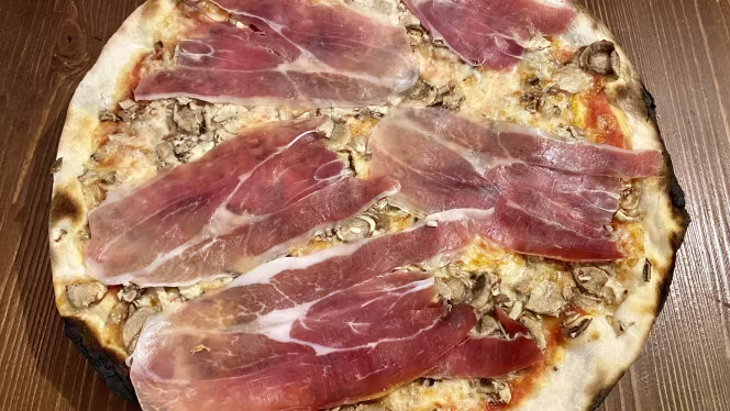 Grazie a Dio è Venerdì - 7