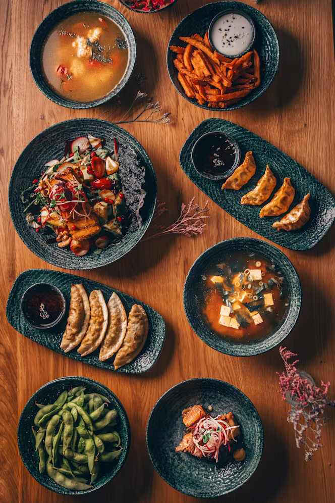 Noory Restaurant - 3