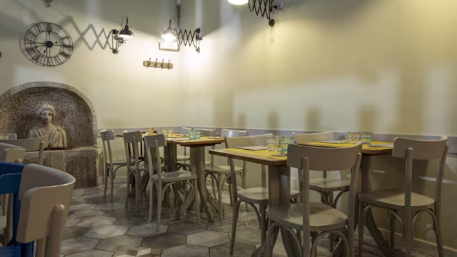 Antica Trattoria Due Colonne - 9