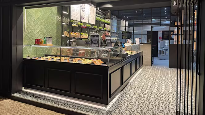 Emozione Trattoria - 1