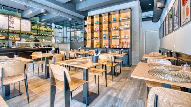 Emozione Trattoria - 7