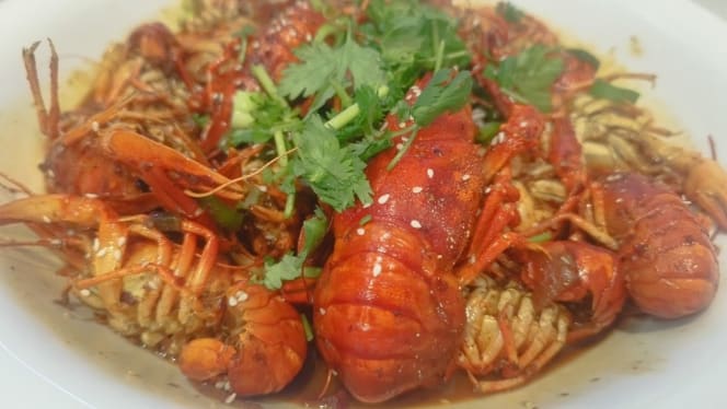 TRATTORIA HONG NI - 8