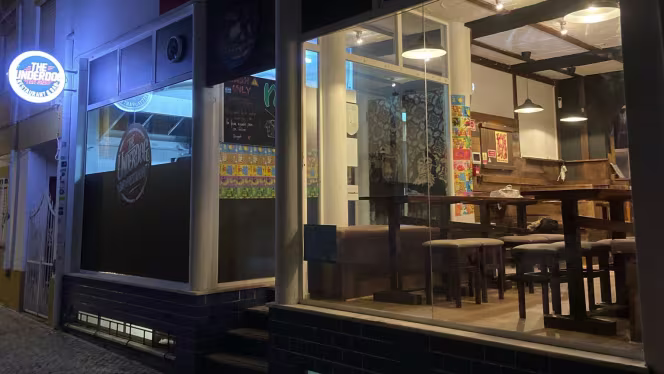 The Underdog Bar & Restaurant - 0