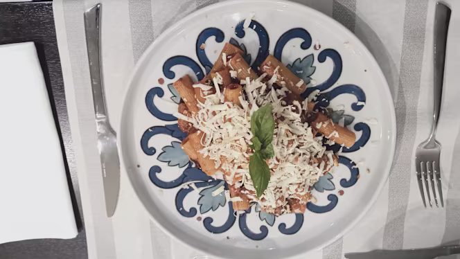 Gustá Sicily Restaurant and Burger - 1