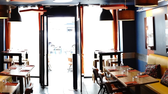 Le Frenchy Resto - 7