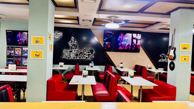 Cervecería Don Pincho - 8