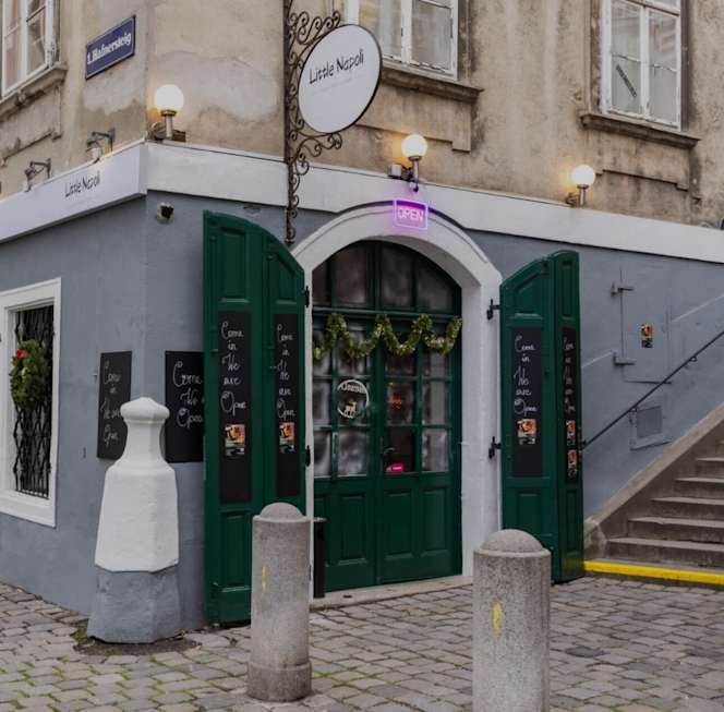 Little Napoli 1010 - 1
