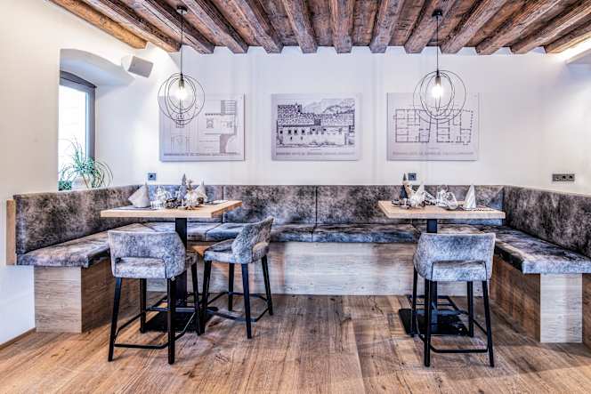 Zoll Steakhouse, Burger & more - 1