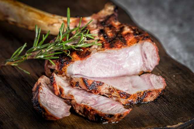 Zoll Steakhouse, Burger & more - 7