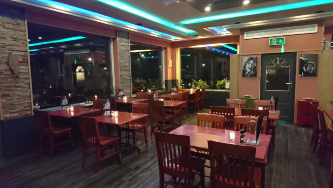 Olive Garden kitchen en bar - 1