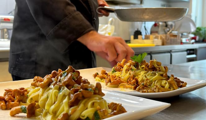 Pela Antipasti Bar - 1