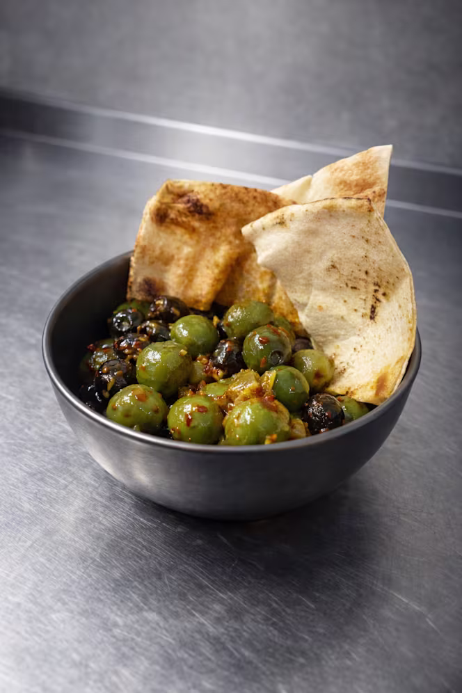 The Britannia Pub & Kitchen - 2