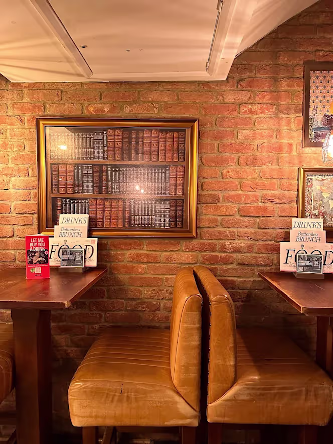 The Britannia Pub & Kitchen - 4