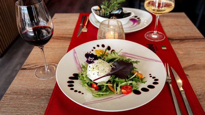 Casa Di Papi Cronjéstraat 80 > Location 2 - BEHIND THE STATION - 8