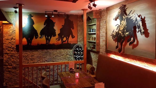 La Santa Maria International Dinner - 8