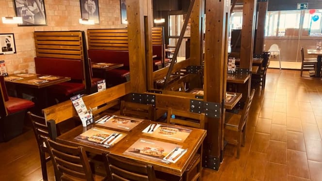 Foster´s Hollywood Gran Vía 2 - 4