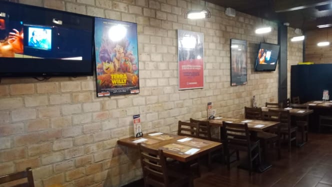 Foster´s Hollywood Gran Vía 2 - 2