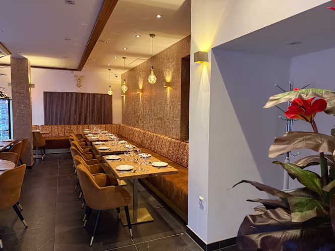 Tangra Indian Chinese Restaurant - 3