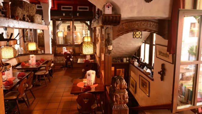 Zu den 12 Aposteln - 0